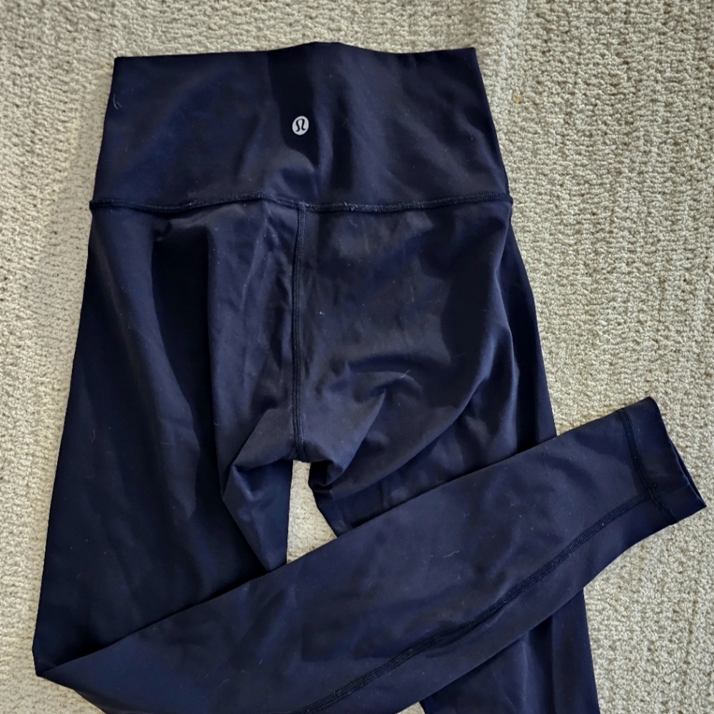 SIZE 6 - Lululemon leggings